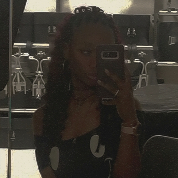 Meet your Posher, Jj - Picture 1 of 1